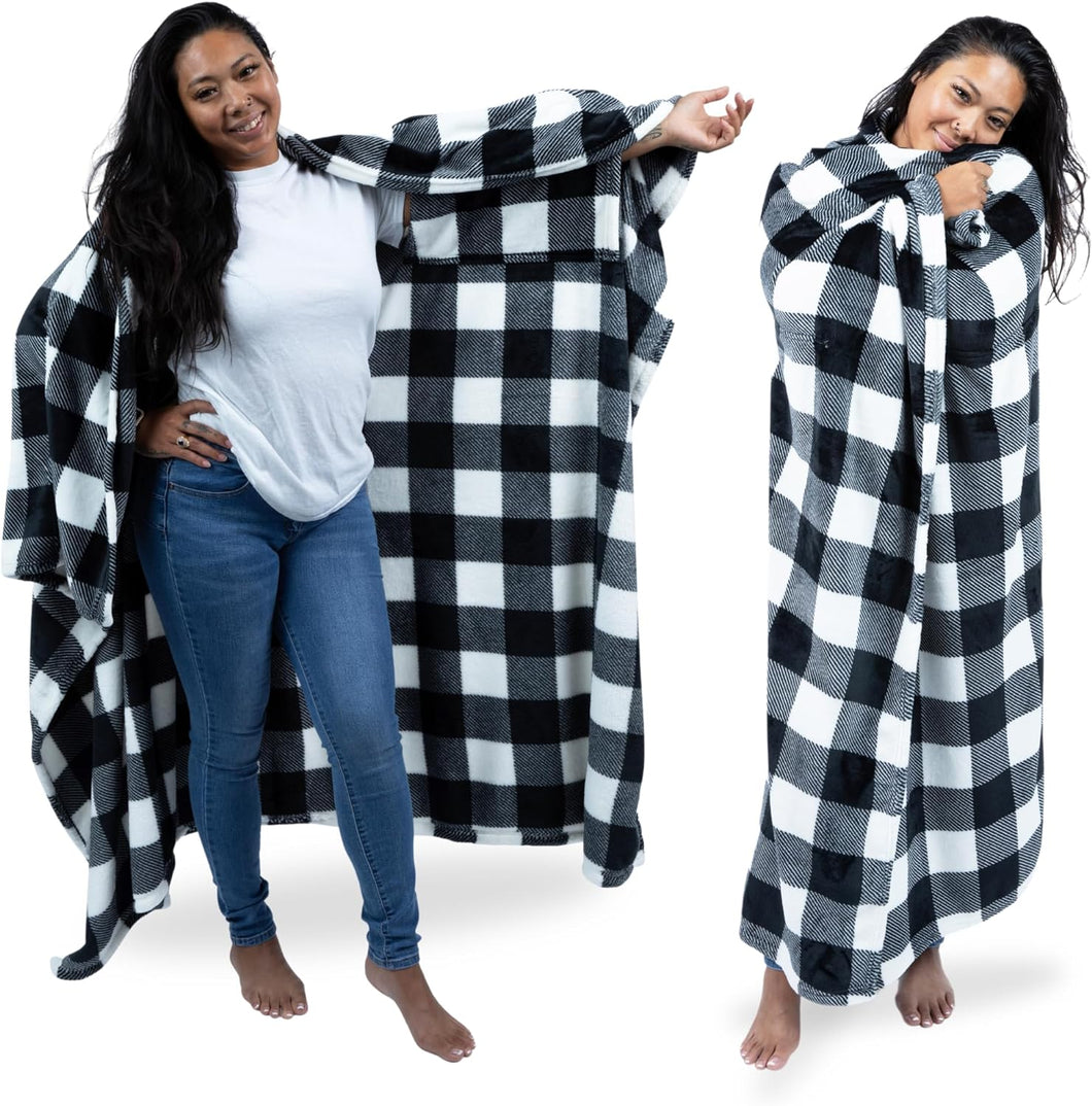 Super Blanky Wearable Blanket Throw - Buffalo Plaid White